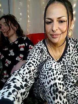 StripChat Masha_Real_84 is Freechat Masha_Real_84 — Pecorella plug + tacchi