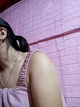 Freechat may-squirl on StripChat