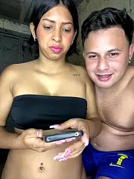 StripChat Milanyvero_ is Freechat Milanyvero_ — Follada duro por el coo