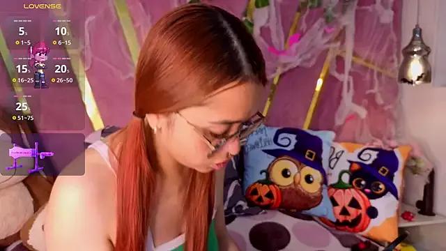 MilleyJones on StripChat 