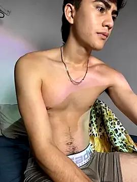 Freechat Myke_hotxxx on StripChat