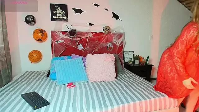 Freechat Nathaly_stepmom49 on StripChat