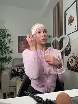 NattyFierros on StripChat 