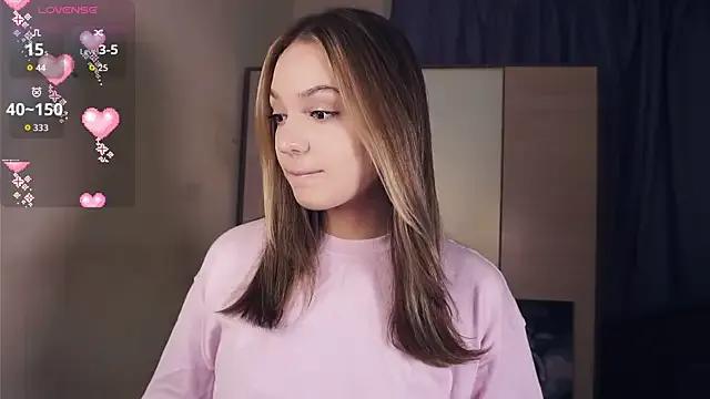 Freechat NguyetHankey on StripChat