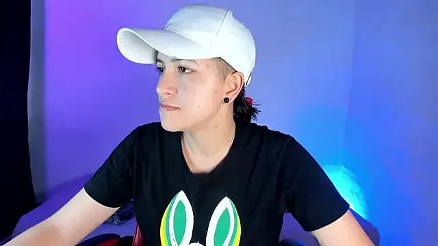 StripChat nicocoox is Freechat nicocoox — naked oil