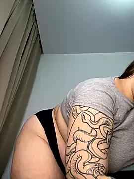 perfect_sweety_girl — Spank ass x10  + last tipper 2 vids