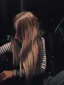 PetiteSecrets — Group on StripChat