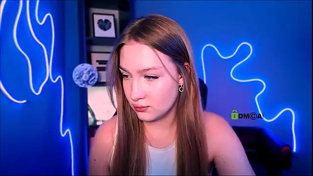 Freechat playful_sophie on StripChat