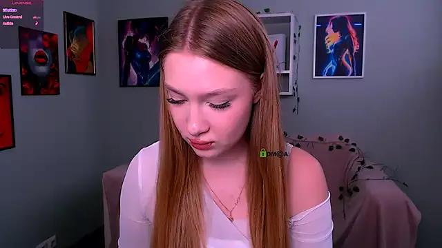 Freechat playful_sophie on StripChat