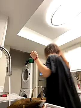 Freechat SafeinouterSpace on StripChat