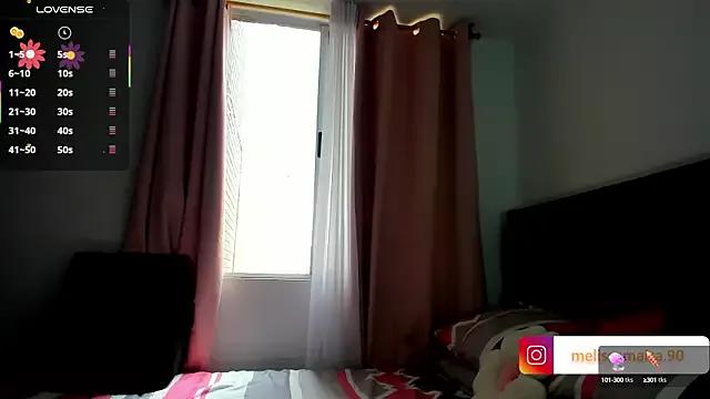 sara_maisa on StripChat 