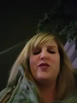 Sexybiene969 — Orgasm in public