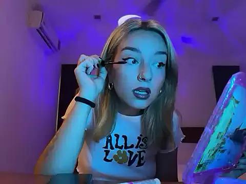 Freechat SirenaBelle on StripChat