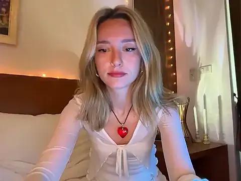 Freechat SirenaBelle on StripChat