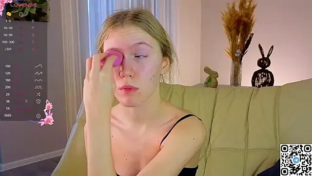 StripChat Succubelle is Freechat Succubelle — stroke my tits