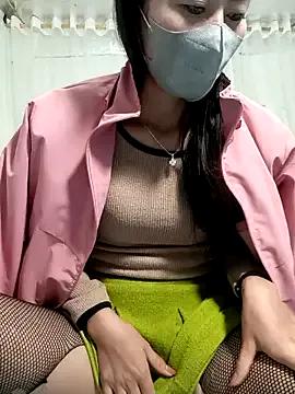 Sweet_Toy20 on StripChat 