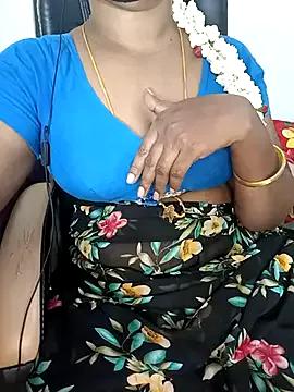 Tamil-hotwife — Boobs open