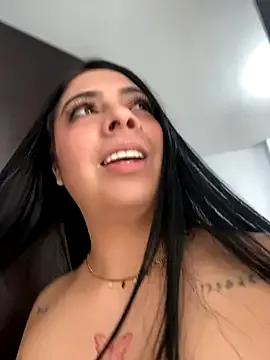 xoxo_sol on StripChat 